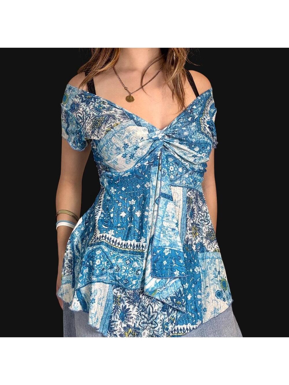 Zoey Beth vintage blue patchwork-like v-neck babydoll top!!! small/medium